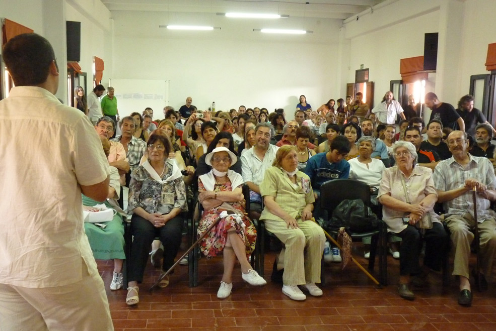 Peregrinos: homenaje a los Padres y Madres de Córdoba