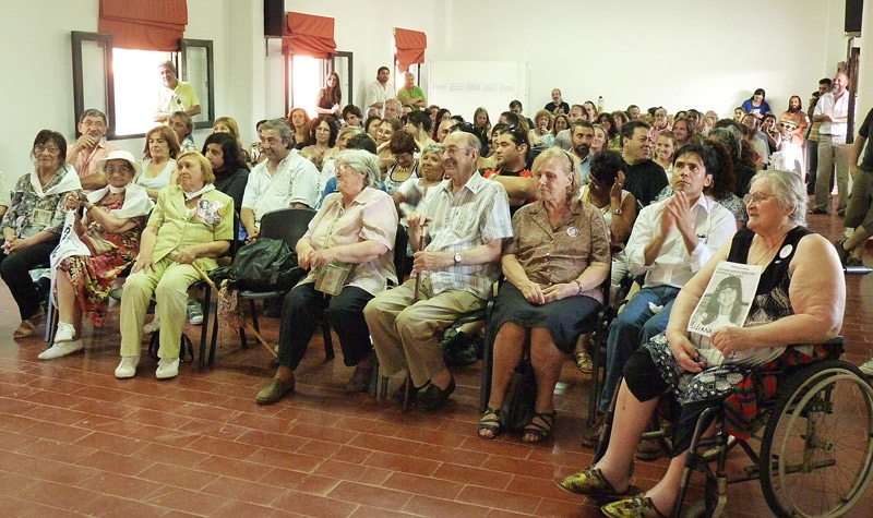 Peregrinos: homenaje a los Padres y Madres de Córdoba